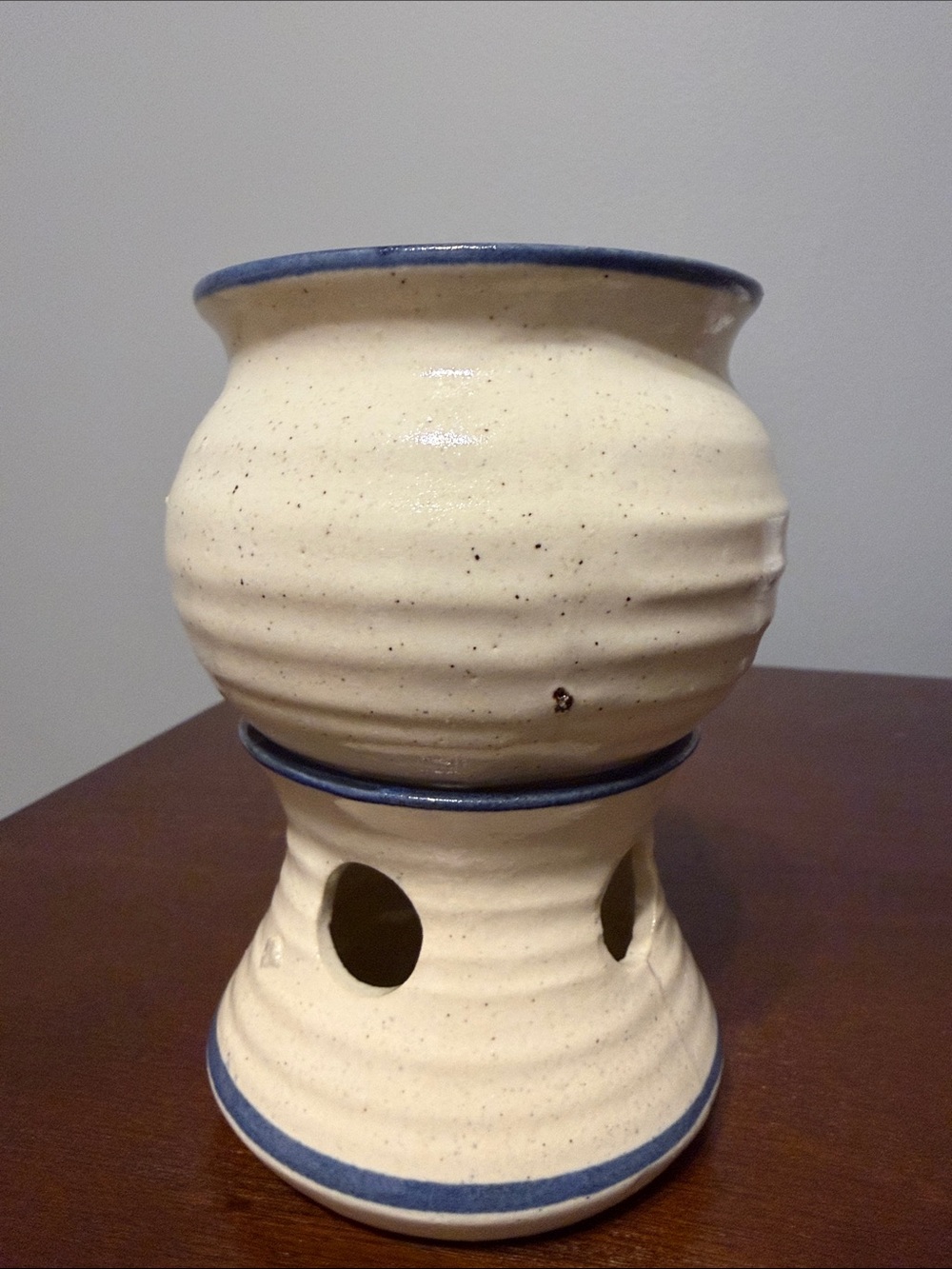 Vintage Country Hand Painted Stoneware Pottery Potpourri Simmer Tan Salt Glaze - Picture 3 of 8
